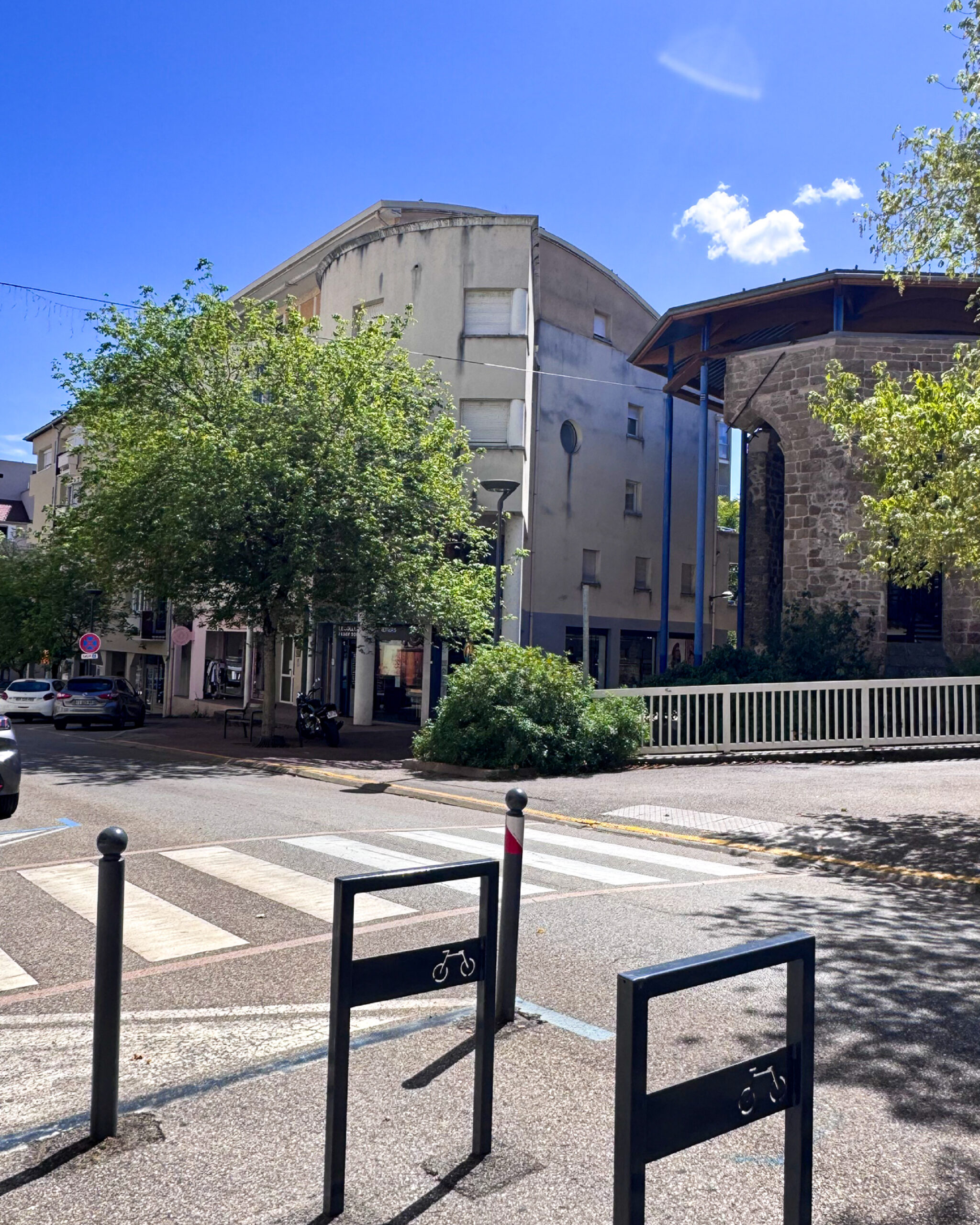 Où se garer quand on vient à La Chapelle 2.0 ?
